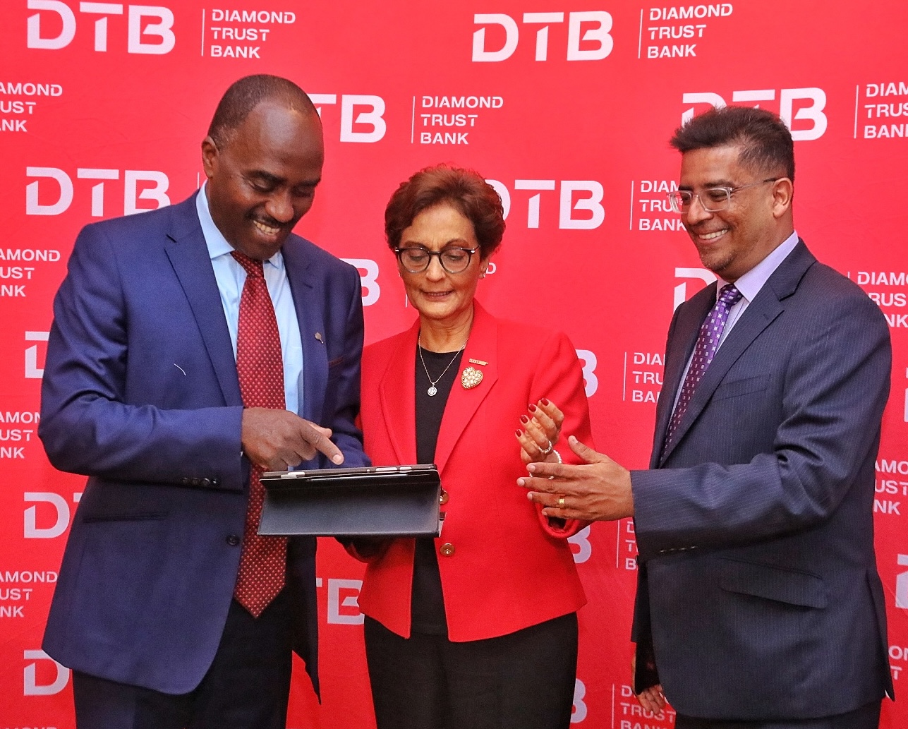 DTB Chairman Linus Gitahi (left) with DTB Group CEO Nasim Devji and Finance & Strategy Director Alkarim Jiwa (right)