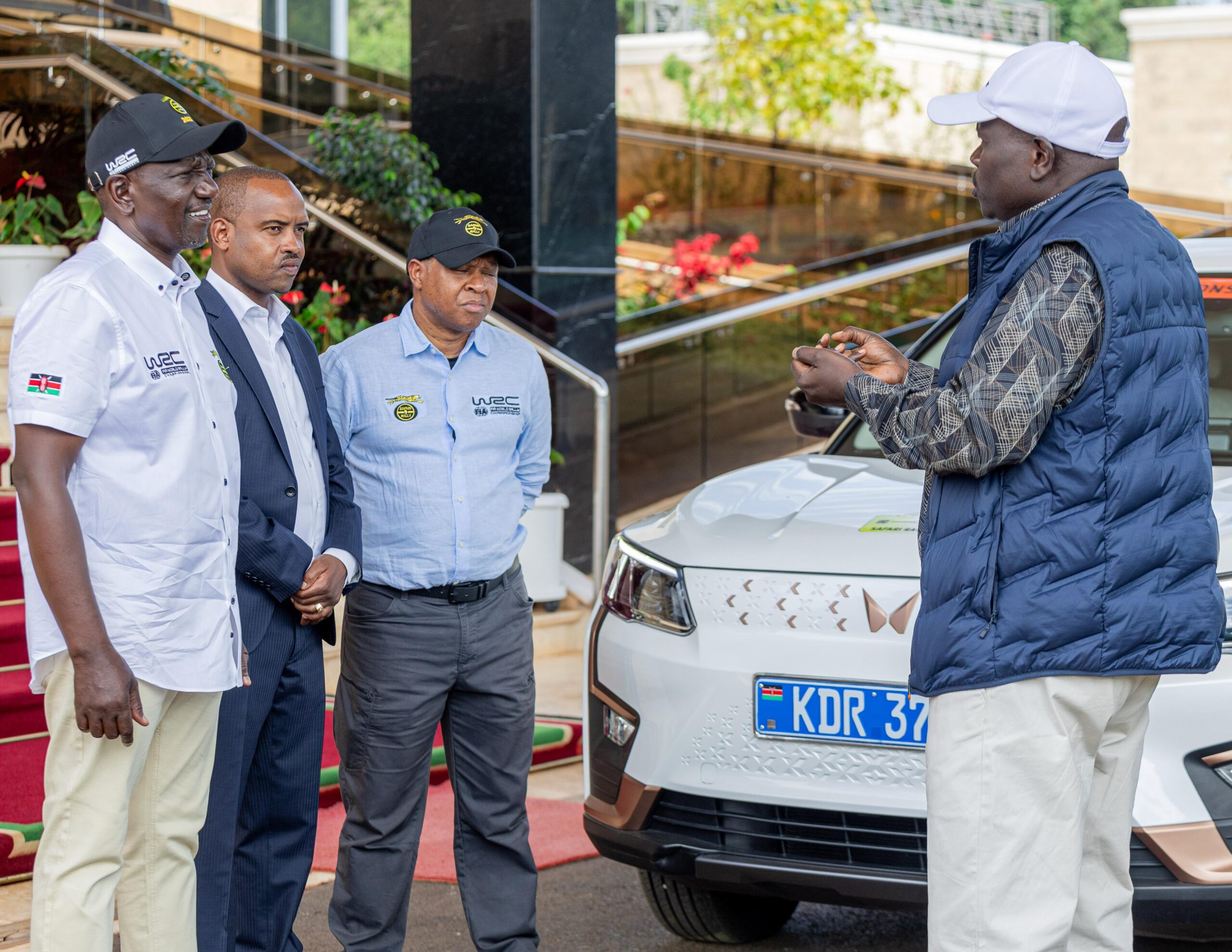 Kenya Power’s Managing Director & CEO Dr. (Eng.) Joseph Siror briefs His Excellency Dr. William Ruto, C.G.H., President of the Republic of Kenya and Commander-in-Chief of the Kenya Defence Forces on the Company’s participation in the World Rally Championship (WRC) Safari Rally Kenya 2025. Looking on is Kenya Power’s General Manager for Supply Chain and Logistics Dr. John Ngeno and WRC Safari Rally Kenya CEO, Charles Gacheru.