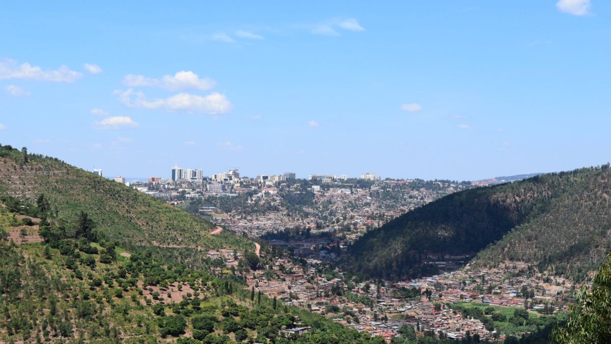 Formula 1 signs 10-year Rwanda deal for African Grand Prix