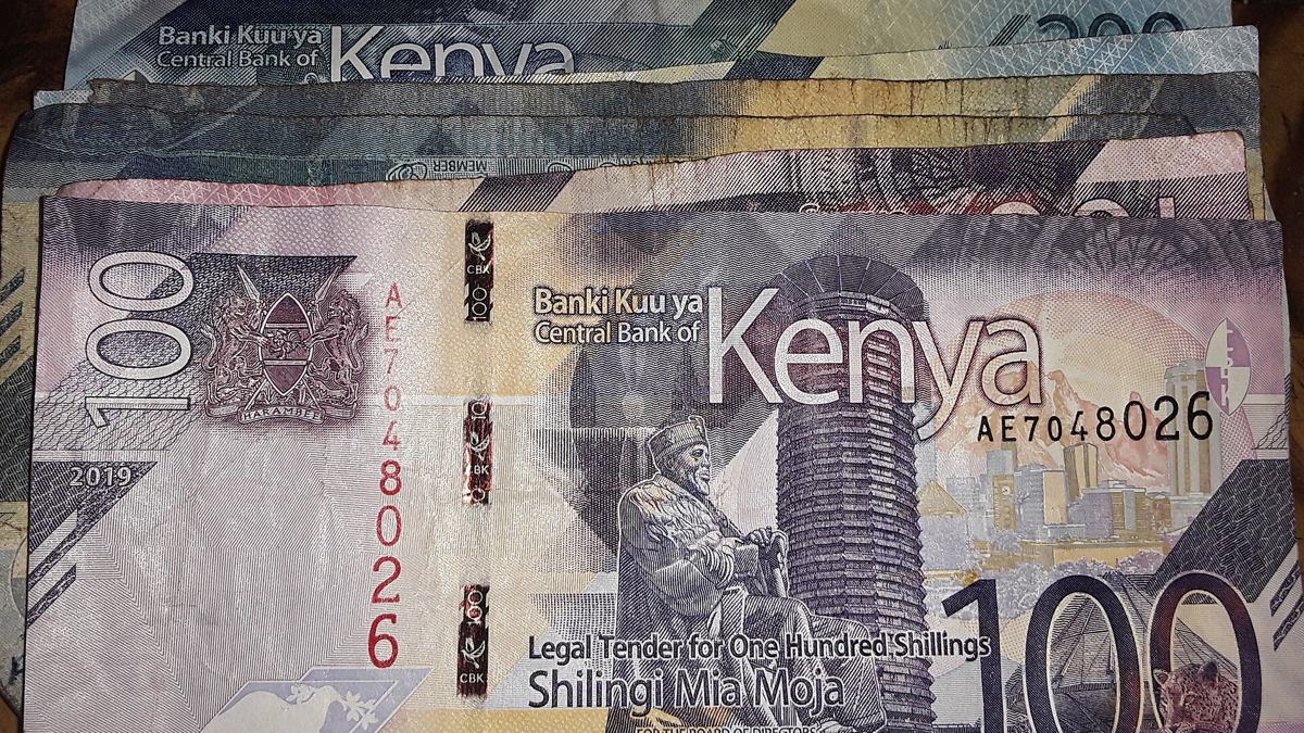 Kenyan shilling banknotes; money market fund returns have eased to an average 9.3%